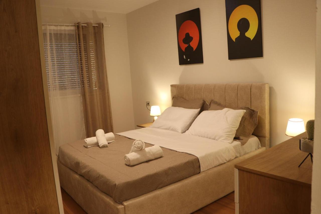 Pine Apartment Tirana Exterior photo