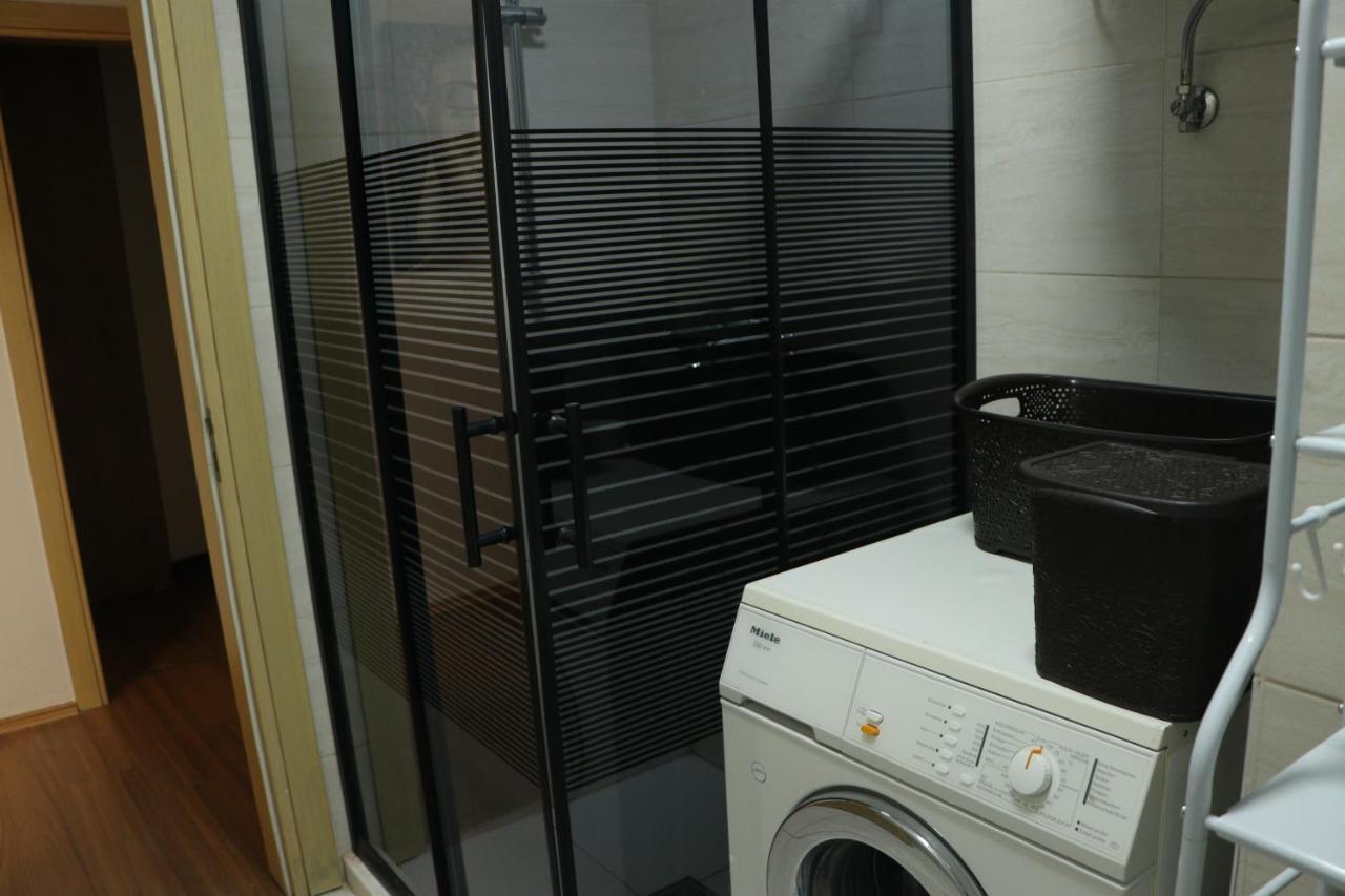 Pine Apartment Tirana Exterior photo